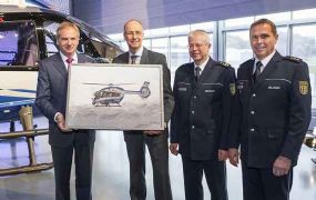 Airbus Helicopters levert eerste H145 Police versie uit