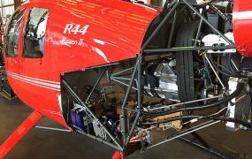 Tier 1 Engineering laat Robinson R44 op batterijen vliegen Tier 1 Engineering laat Robinson R44 op batterijen vliegen