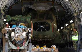 Alle Nederlandse helikopters zijn nu terug uit Mali Alle Nederlandse helikopters zijn nu terug uit Mali