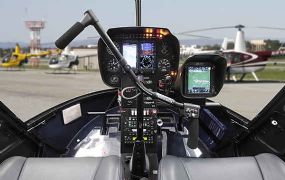 Robinson R44 Raven II met autopilot