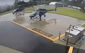 Twee politiehelikopters crashen op de apron
