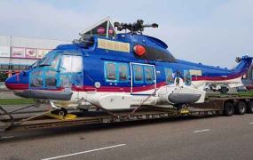 Wijkagent ziet een Super Puma helikopter in Zaandam rondrijden... 