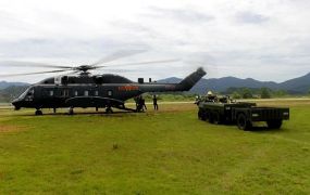 China toont de nieuwe Z-8L helikopter 
