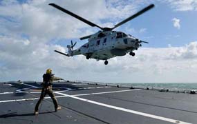 Nederlandse Marine test NH90 op haar windlimiet 