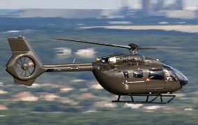 Kort nieuws - Airbus levert eerste UH-72B - DSEI opent zijn deuren - Sloane wordt 50 - Guimbal US vliegt 50.000u