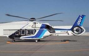 Airbus levert de eerste H160 ter wereld uit in Japan Airbus levert de eerste H160 ter wereld uit in Japan