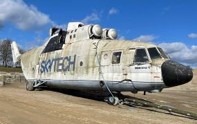 Grootste helikopter ter wereld, Mi-26 op weg naar PS Aero in Baarlo (NL) Grootste helikopter ter wereld, Mi-26 op weg naar PS Aero in Baarlo (NL)