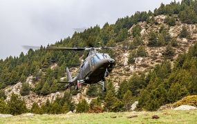 Bergvliegen voor Belgische militaire helikopterpiloten