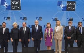 NATO lanceert project voor nieuwe generatie helikopters NATO lanceert project voor nieuwe generatie helikopters