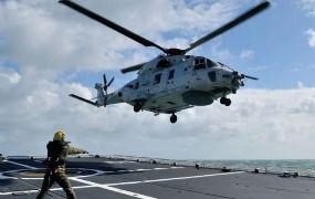 Nederlandse NH90 in volle actie op zee