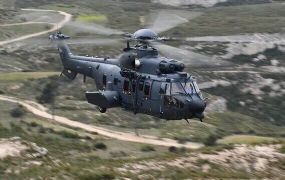 Hongarije krijgt eerste twee Airbus H225M heli's (foto's) Hongarije krijgt eerste twee Airbus H225M heli's (foto's)