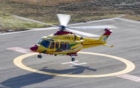 Leonardo maakt eerste 100% SAF-vlucht met een AW139  