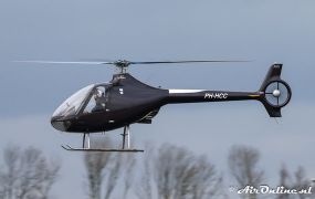 Guimbal Cabri van HeliCentre kreeg nieuw kleurtje