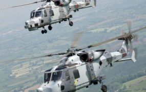 Leonardo's AW159 Wildcat vloot overschrijdt 100.000 vlieguren 