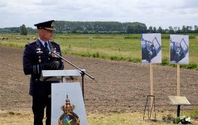 DHC herdenkt omgekomen helikopterpiloten