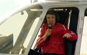 Clouseau stunt met helikopterconcert