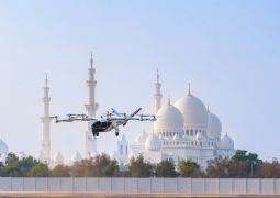 Archer eVTOL maakt maidenvlucht in Abu Dhabi