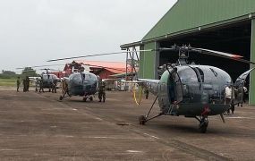 Surinaamse helikopters staan weer aan de grond