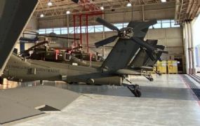 Q-33 - Boeing - AH-64E Apache