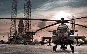 US Army met 40 helikopters in Vlissingen (2)