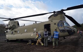 Grote legeroefening met Chinook te Weert